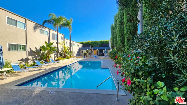 $2,600 | 972 Larrabee Street, Unit 221 | West Hollywood Vicinity