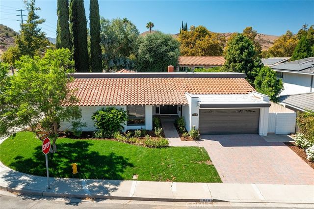 $1,569,950 | 1690 Camberwell Place | Westlake Village - Thousand Oaks