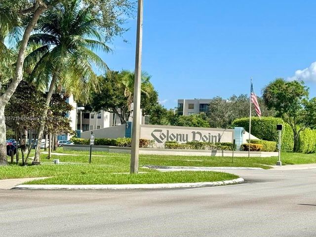 $210,000 | 901 Colony Point Circle, Unit 509 | Pembroke Lakes