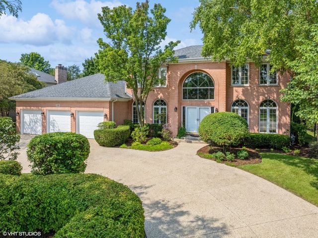 $1,075,000 | 116 Riverside Drive | Bristol Estates