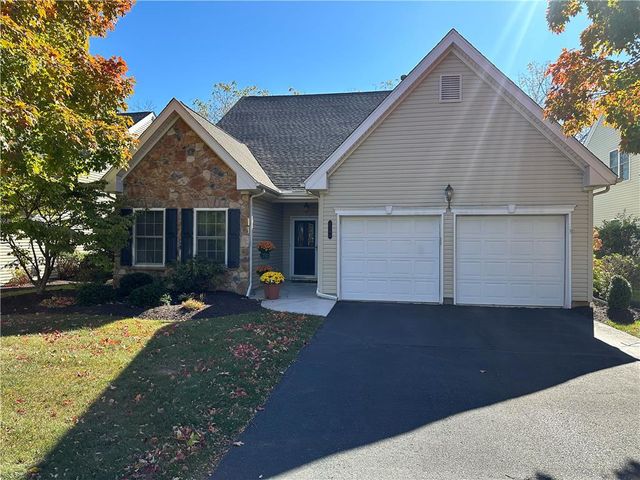 $464,500 | 2764 Terrwood Drive East | Lower Macungie Township