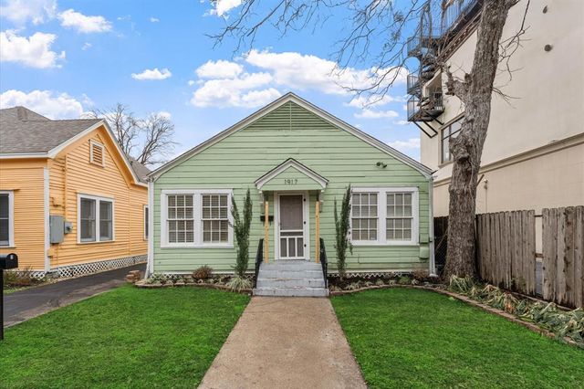 $2,350 | 1917 Lubbock Street | Sixth Ward