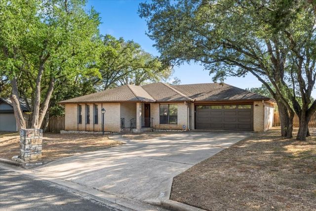 $2,800 | 4824 Trail Crest Circle | Trailwood Village at Travis Country