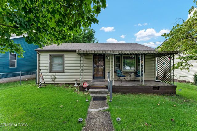 $260,000 | 1706 Lawson Avenue | Belle Morris