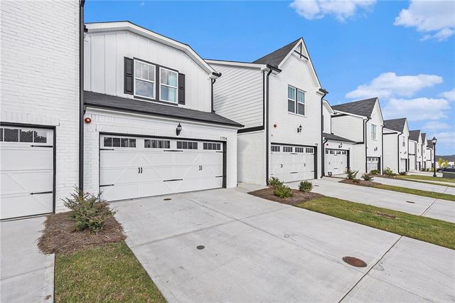 $464,990 | 1704 Hyssop Boulevard Southeast | Smyrna