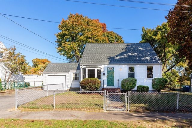 $600,000 | 45 Lawnview Drive | East Braintree