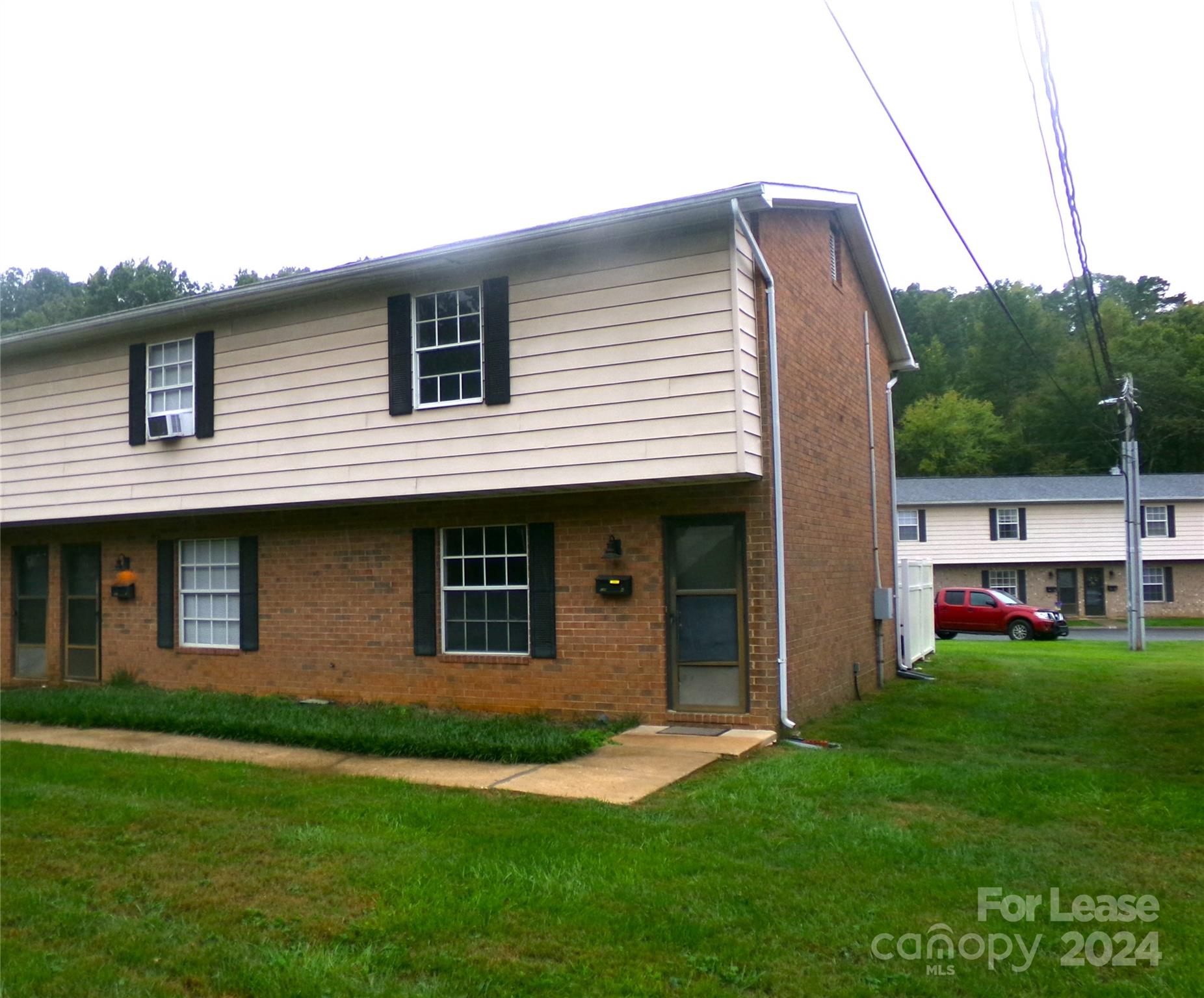 a front view of house with yard