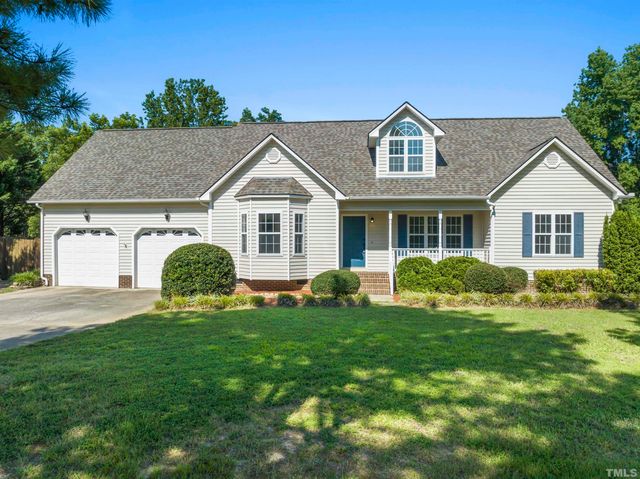 Homes for Sale with a Garage in Southwick Farm, Clayton, NC | Compass