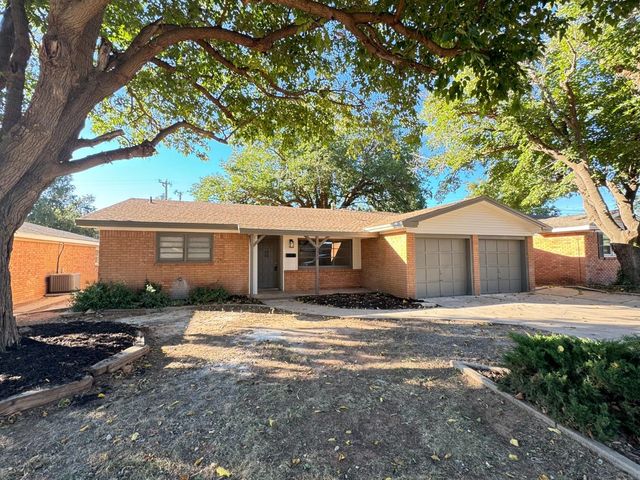 $220,000 | 3313 61st Street | Caprock