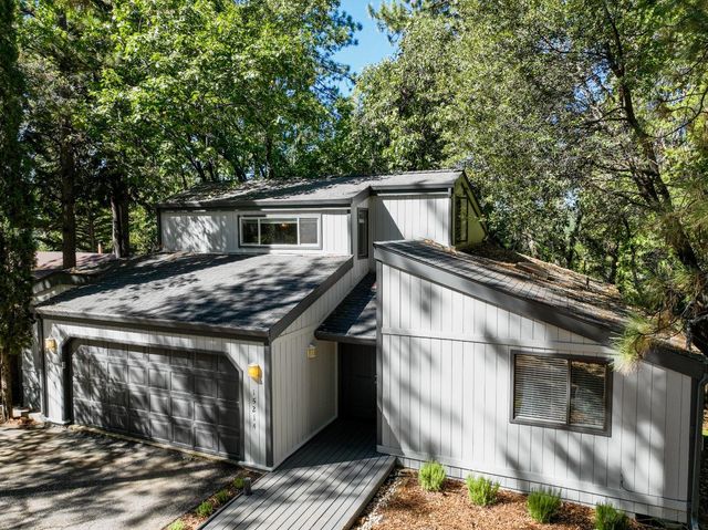 $575,000 | 15214 Pammy Way | Alta Sierra