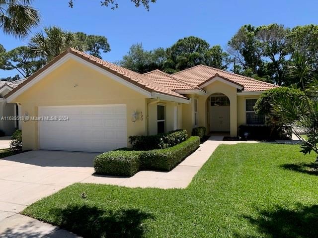 $4,900 | 190 South Hampton Drive | Loxahatchee Club