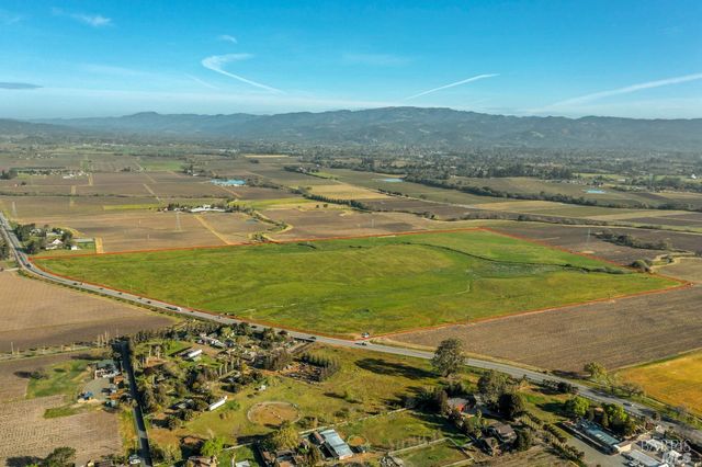 $3,900,000 | 22100 Arnold Drive | Sonoma Valley