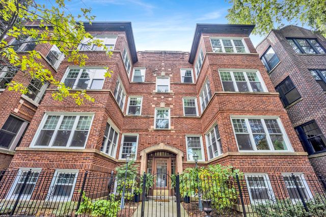 $534,999 | 1435 West Rosemont Avenue, Unit 1W | Edgewater