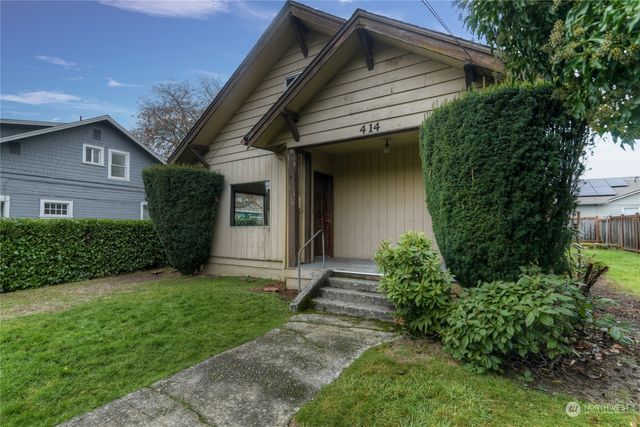 $379,000 | 414 9th Avenue Southeast | Downtown Olympia