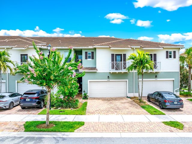 $3,400 | 12128 Cypress Key Way | Crestwood