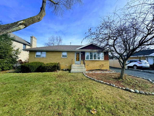 $235,000 | 7447 Beloit Avenue | Bridgeview