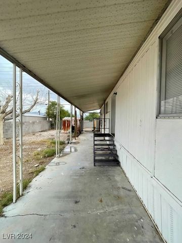 $1,280 | 5580 East Carey Avenue | Meikle Manor Trailer Estates