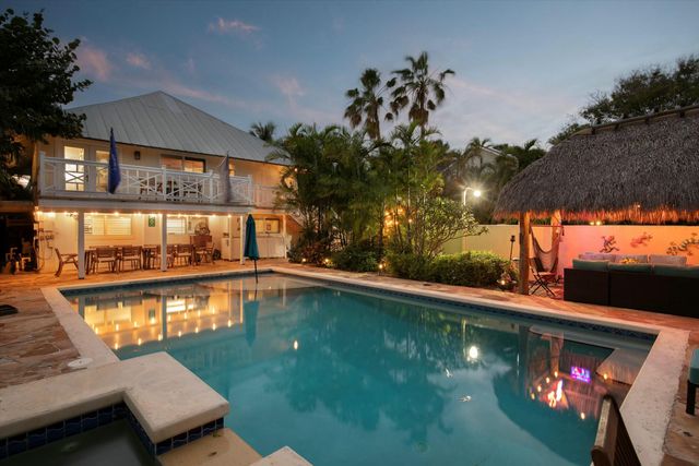 $2,800,000 | 1626 Sirugo Avenue | Key West