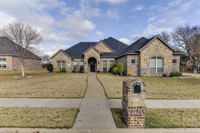 $550,000 | 103 Tee Side Drive | Waxahachie