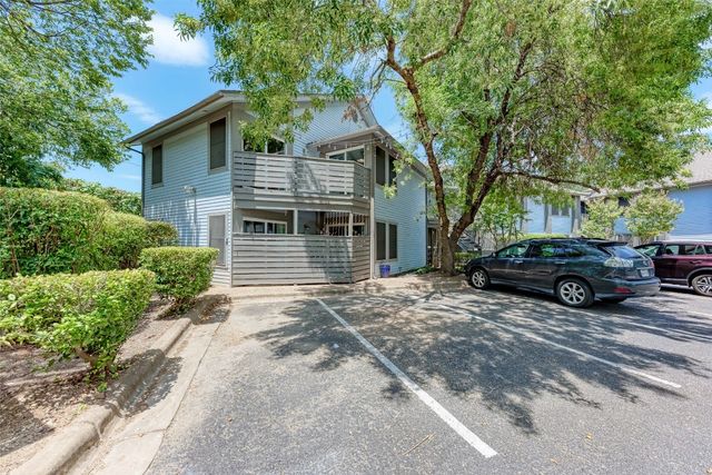 $2,400 | 2106 Nickerson Street, Unit 203 | Travis Heights