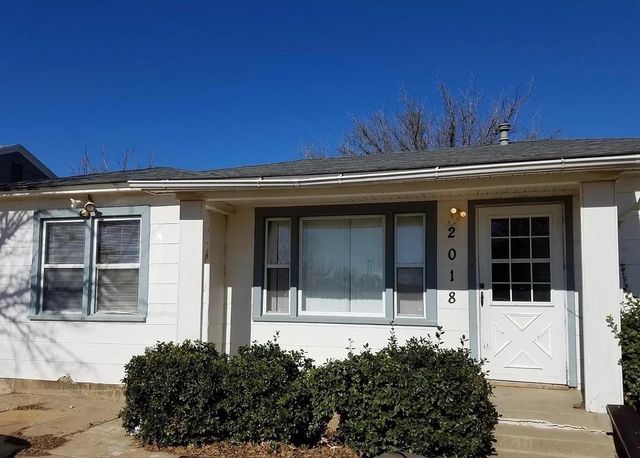 2 Bedroom Homes for Sale in Clapp Park, Lubbock, TX | Compass