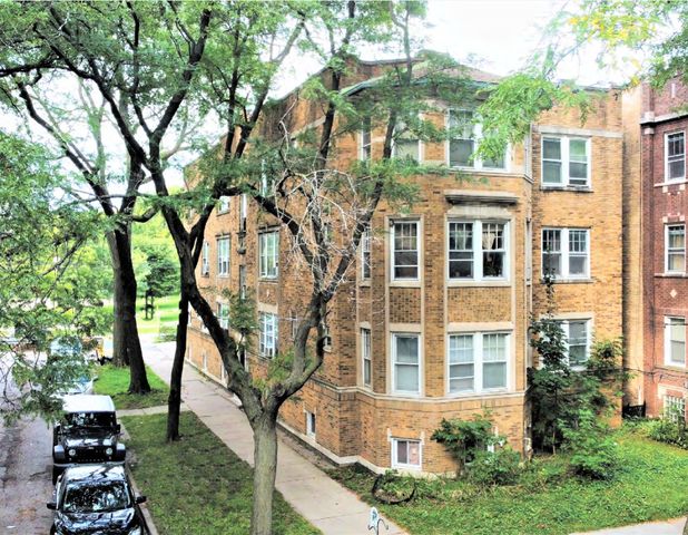 $1,785 | 6507 North Bell Avenue, Unit 3N | West Ridge