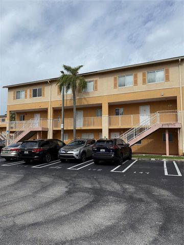 $2,600 | 6225 Southwest Kendale Lakes Circle, Unit 162 | Paseo Real Condominiums