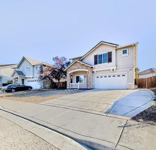 $638,000 | 5221 Rainwood Way | Antioch