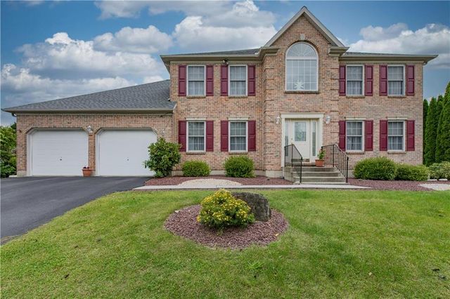 $624,900 | 3908 Redwood Drive | Bethlehem Township - Northampton County