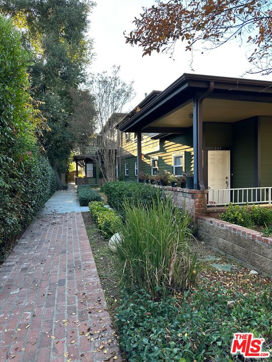 a view of a pathway of the house