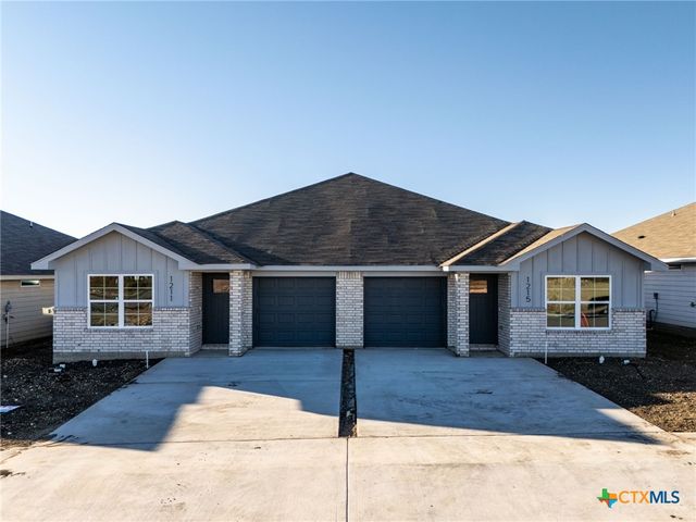 $389,900 | 1211 Lexington Drive | Copperas Cove