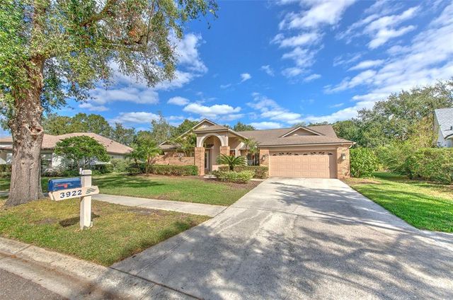 $850,000 | 3922 Cedar Cay Circle | River Hills Masters