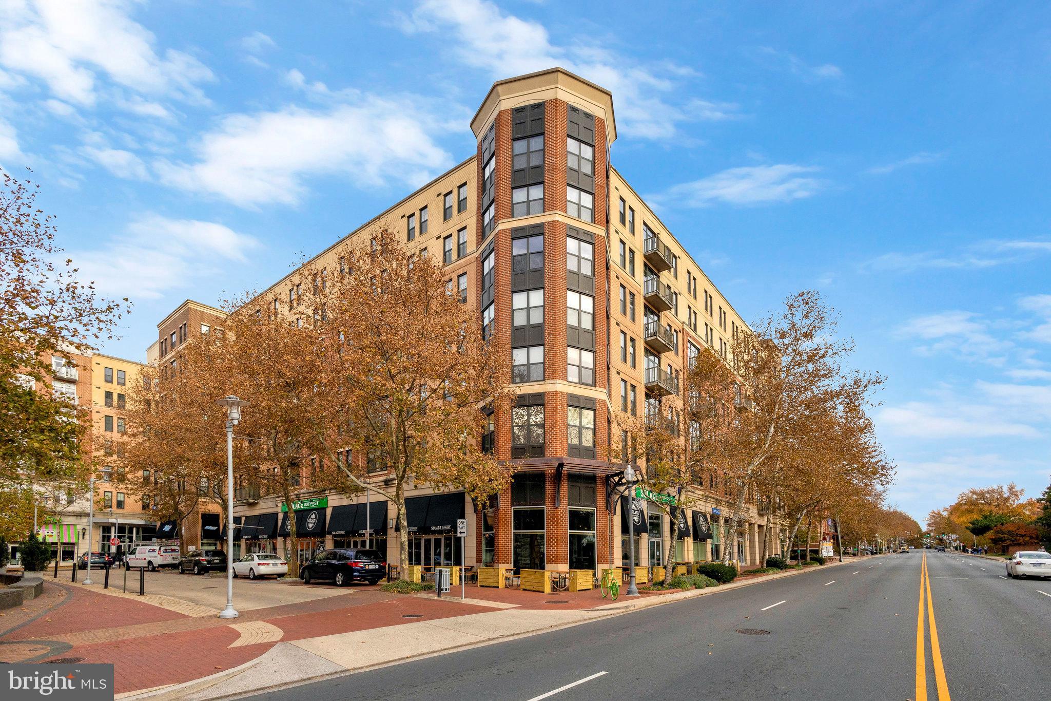 Enjoy 5th floor views in the heart of Falls Church