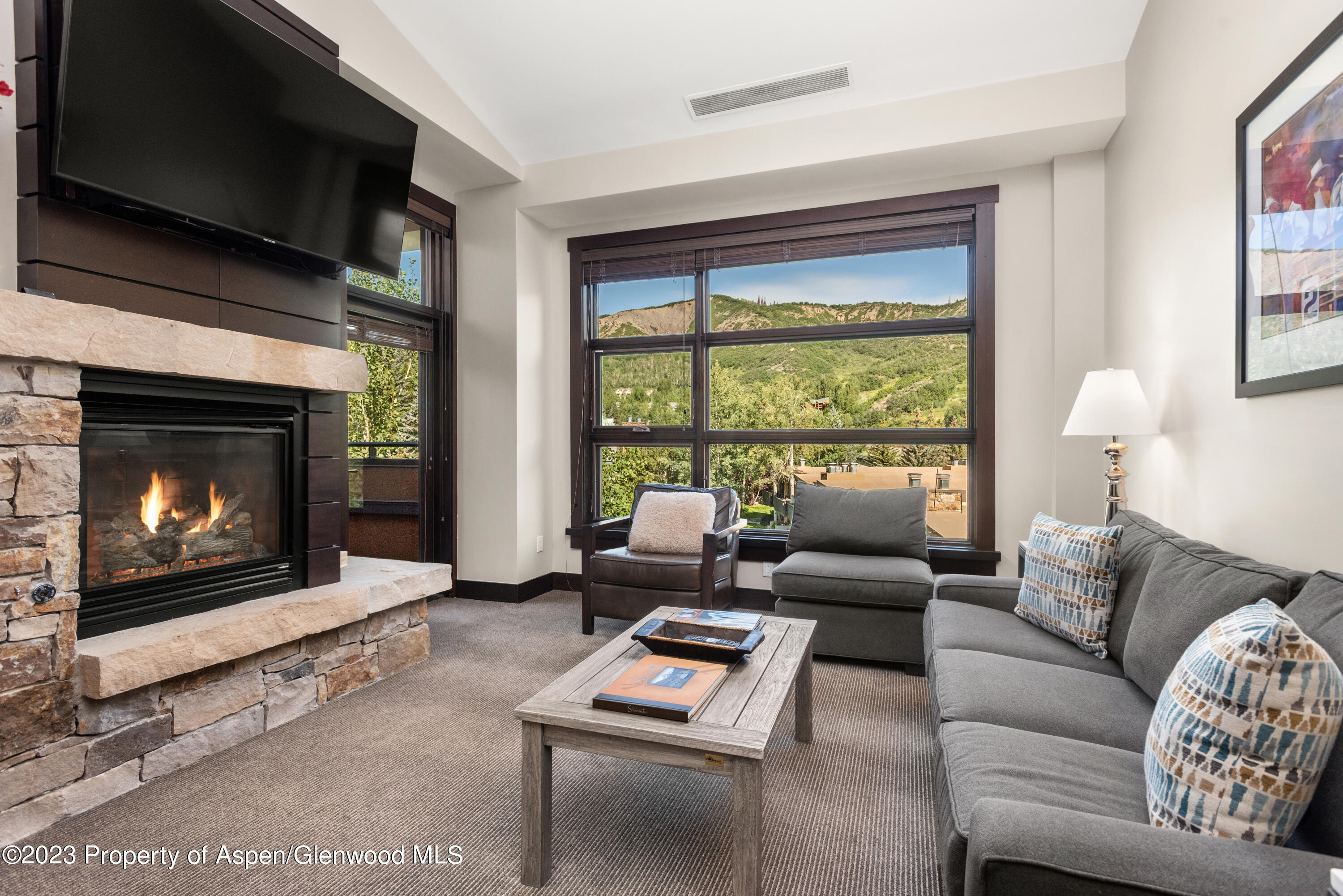 Amenities — Aspen Flex Space