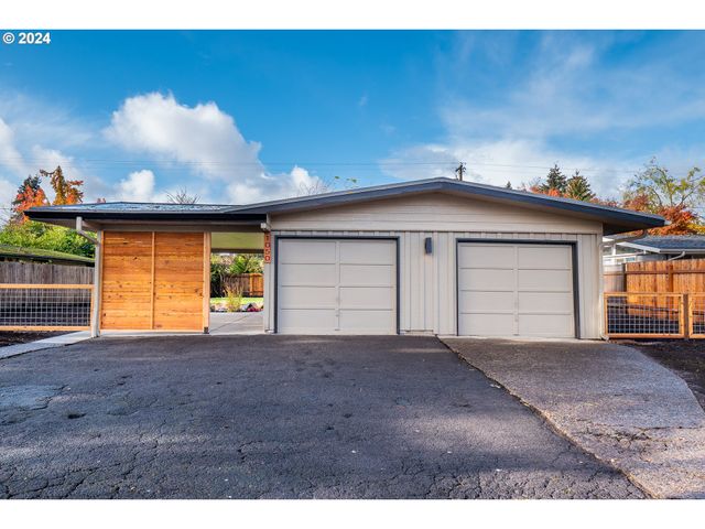 $445,000 | 1050 President Street | Harlow