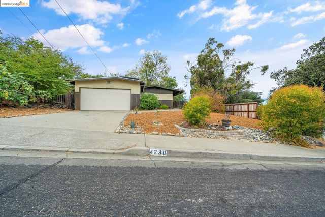 $579,000 | 4230 Heights Pittsburg Ca | The Highlands