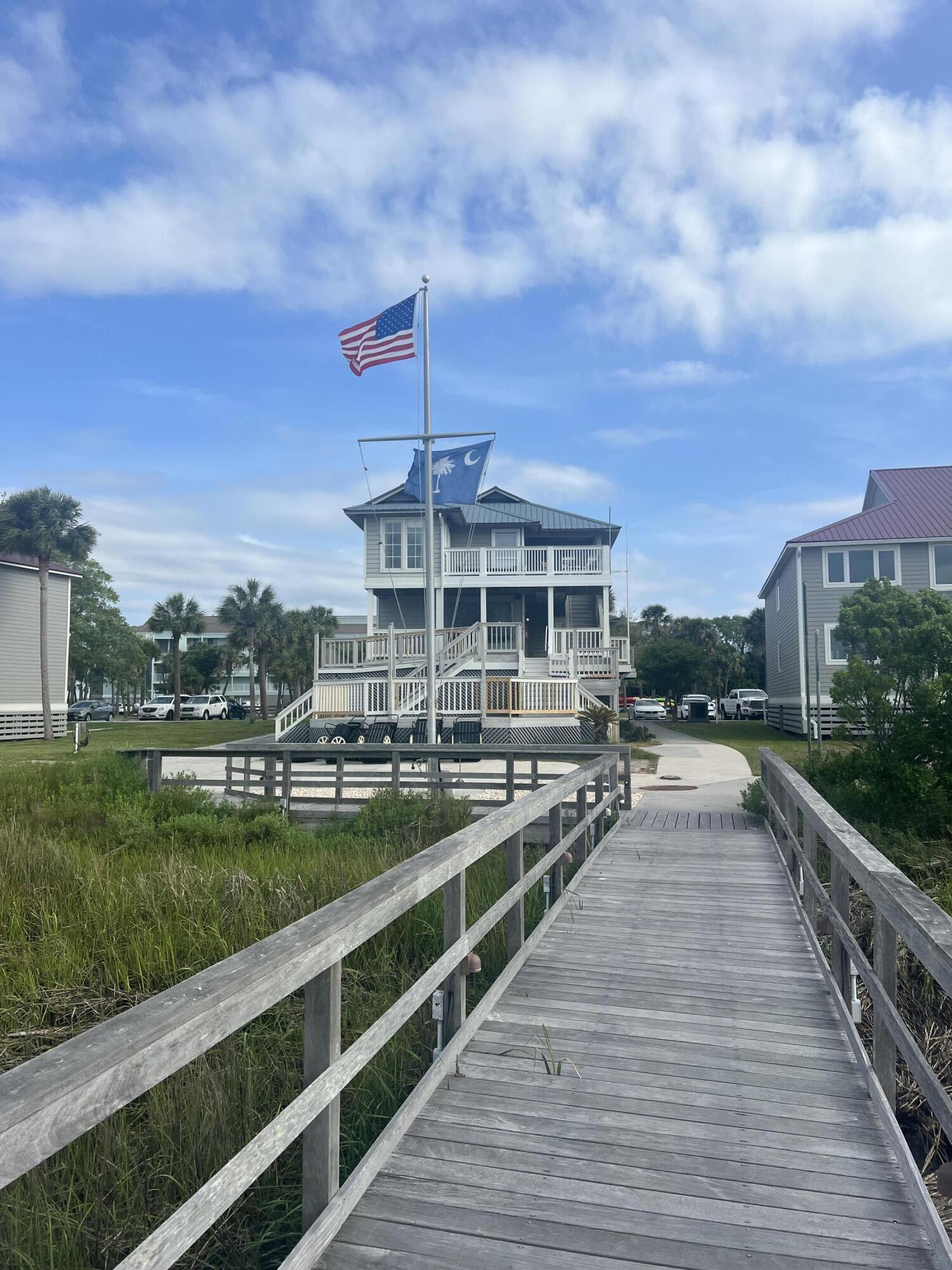 Mariners Cay Marina