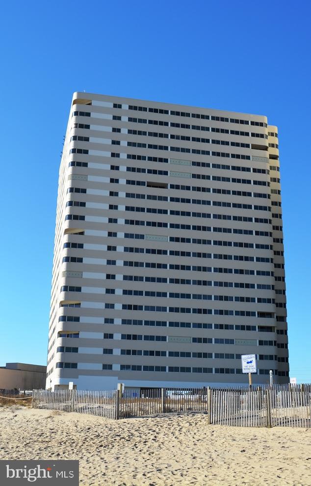 a view of a building with entryway