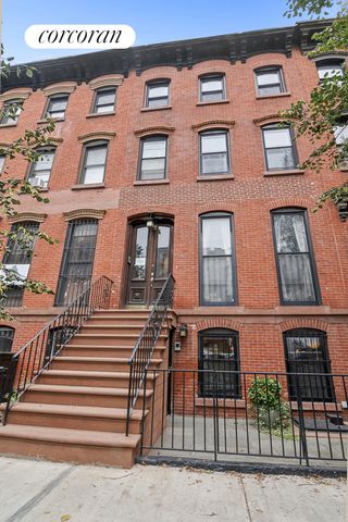 $4,200,000 | 445 Waverly Avenue | Clinton Hill