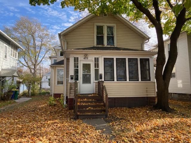 $215,000 | 422 North Maple Avenue | Fort Howard