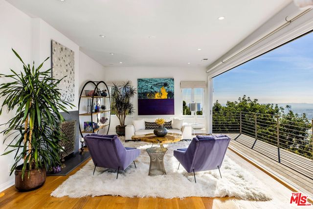 $3,099,000 | 8458 Carlton Way | Sunset Strip-Hollywood Hills West