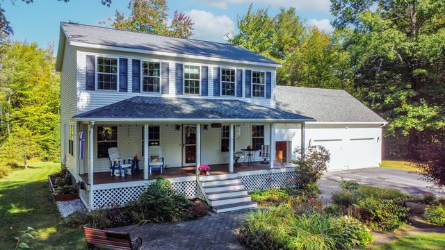 $525,000 | 150 Spring Drive | Bowdoin