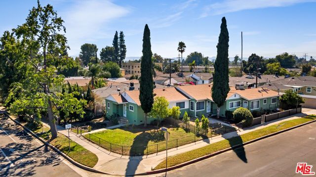 $1,550,000 | 6153 Clybourn Avenue | North Hollywood