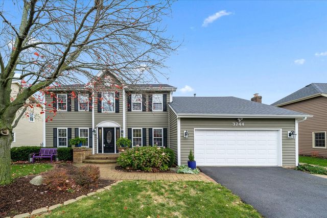 $700,000 | 3744 Caine Drive | Naperville