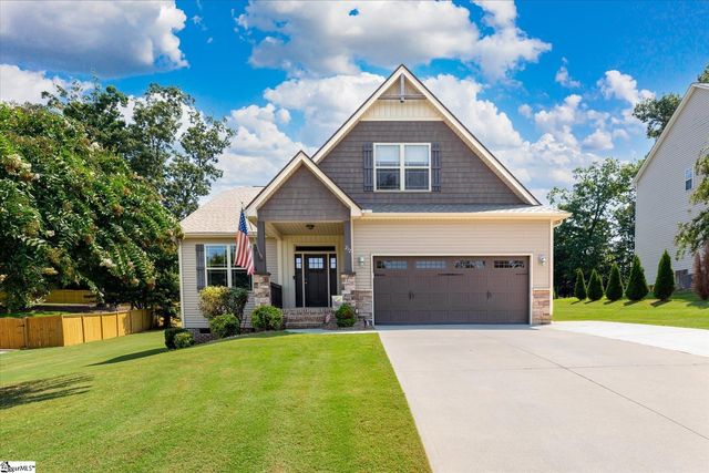 $435,000 | 212 Willowgreen Way