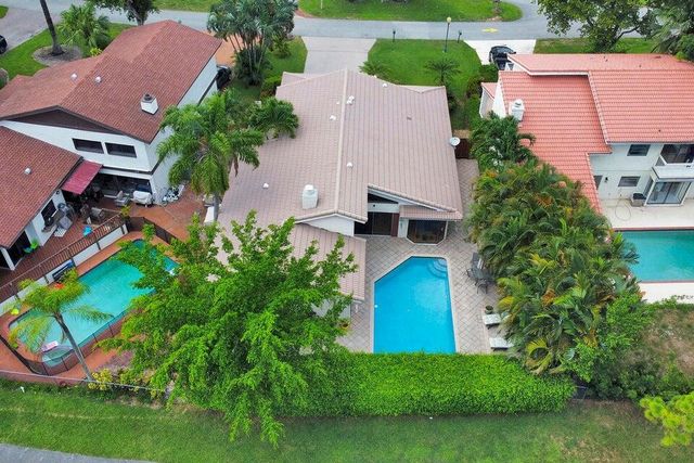 $899,500 | 6450 Pond Apple Road | Southwest Boca Raton