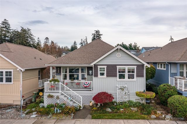 $515,000 | 1588 Southwest Vanguard Street | Oak Harbor