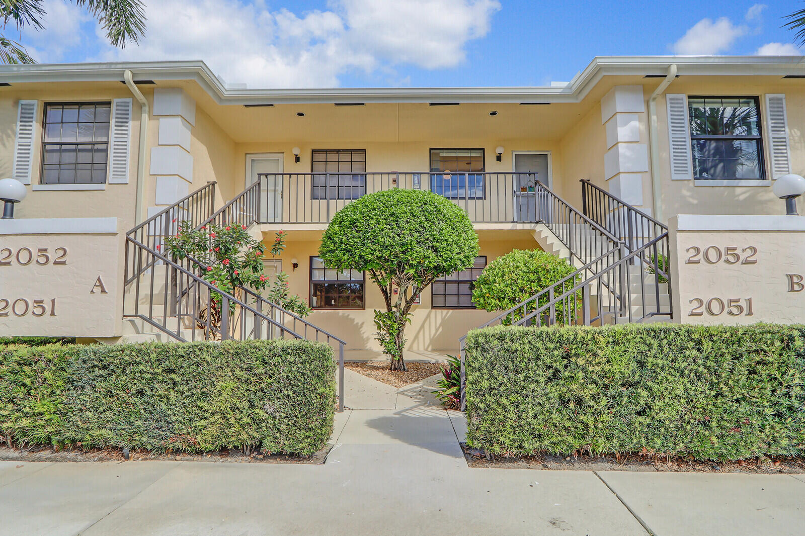 a view of a entryway front of house