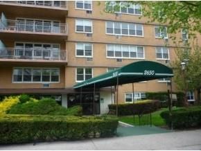 $699,000 | 2650 Ocean Parkway, Unit 2G | Gravesend