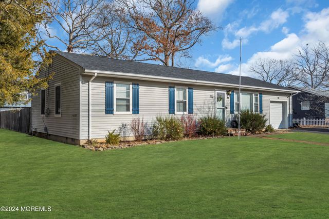 $425,000 | 202 Walnut Drive | Lacey Township - Ocean County